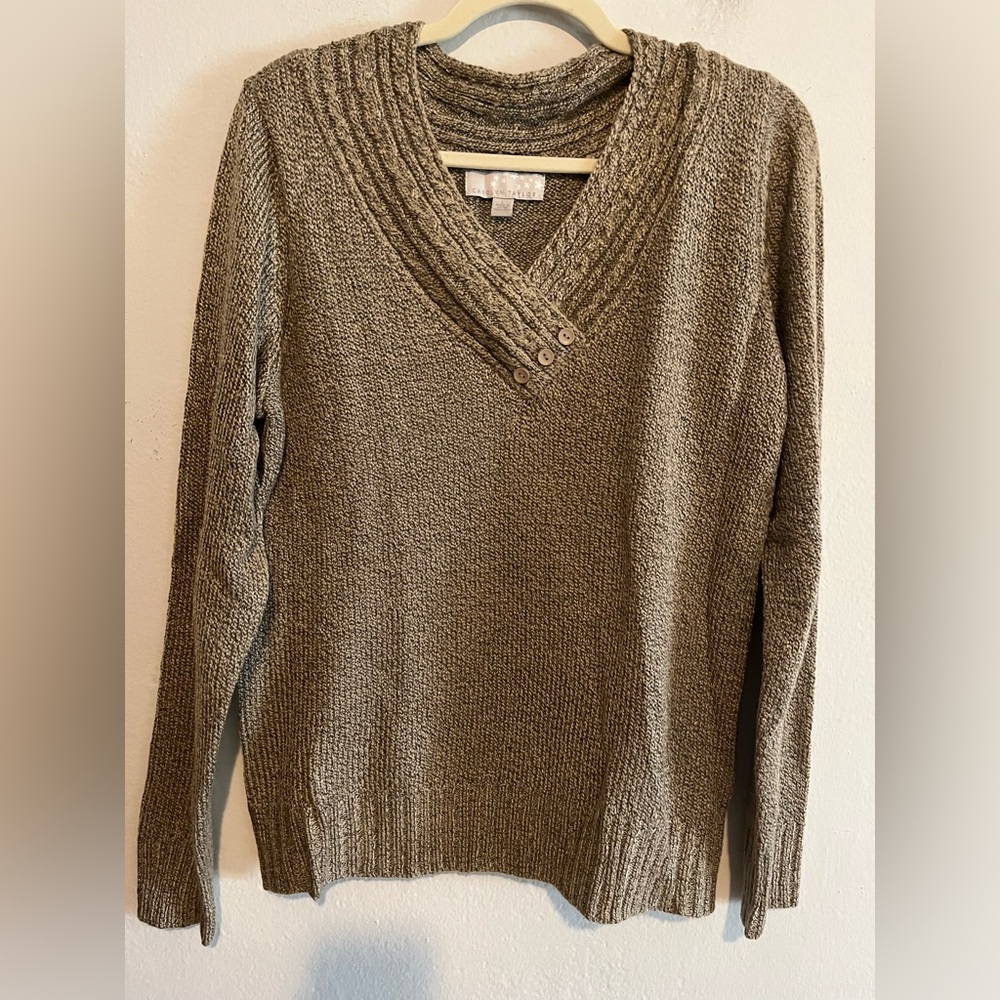 3/$20 Carolyn Taylor Brown Marked Knit V-Neck Sweater Large